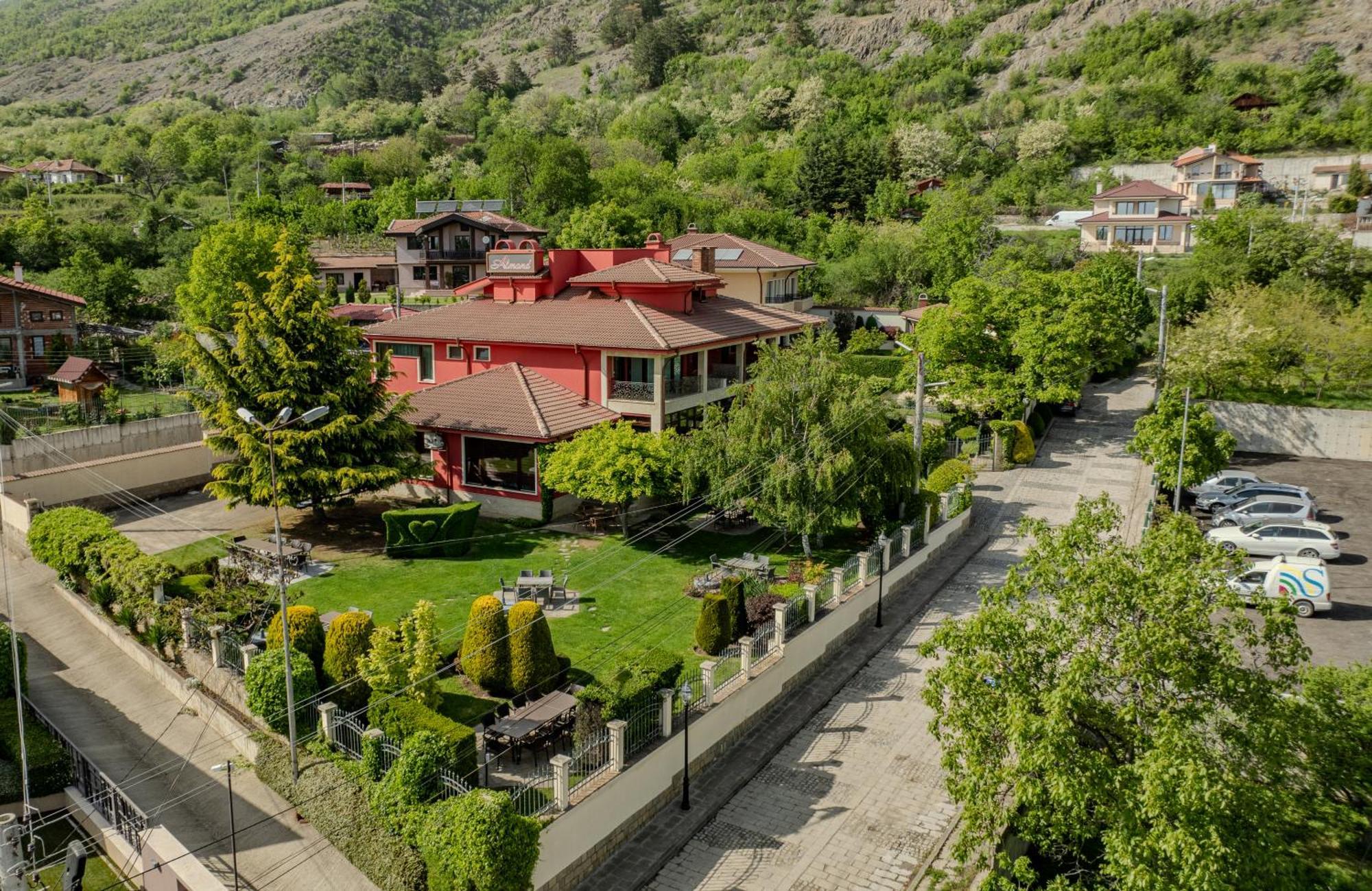 Hotel-Restaurant Almond Карлово Экстерьер фото